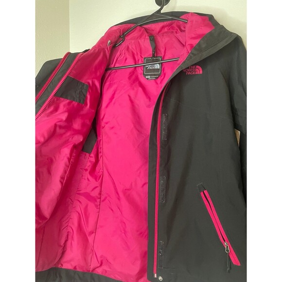 The North Face Waterproof Rain Jacket Women’s XS Black Pink Hooded Shell Venture - Picture 7 of 8